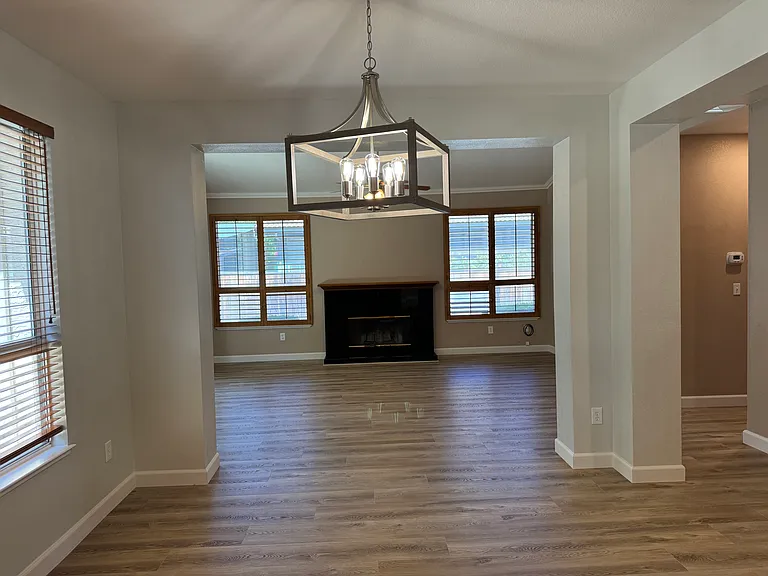 422 Madrone Pl — Photo 11