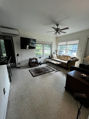 1443 SE 10th Ave #1443 Photo 1 1443 SE 10th Ave #1443 Photo 1