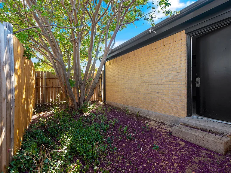 1117 S Rusk St #1115 — Photo 12