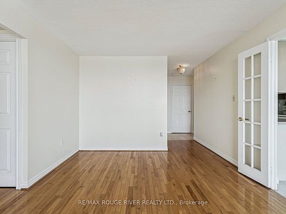 3rd image of 125 Omni Dr #1136