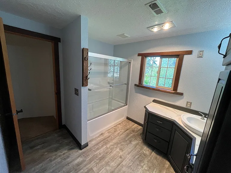 69196 Hurtley Ranch Rd — Photo 29