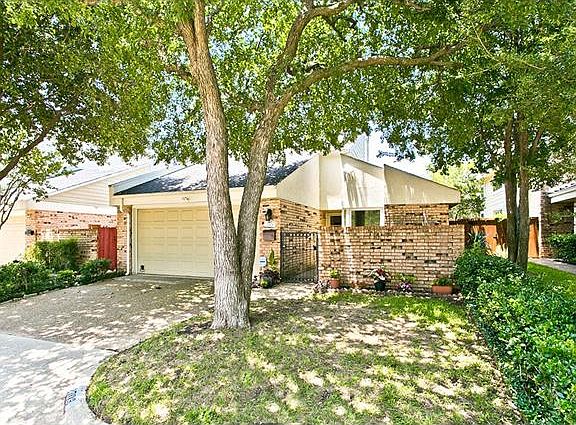 3rd image of 2703 Stonecreek Pl