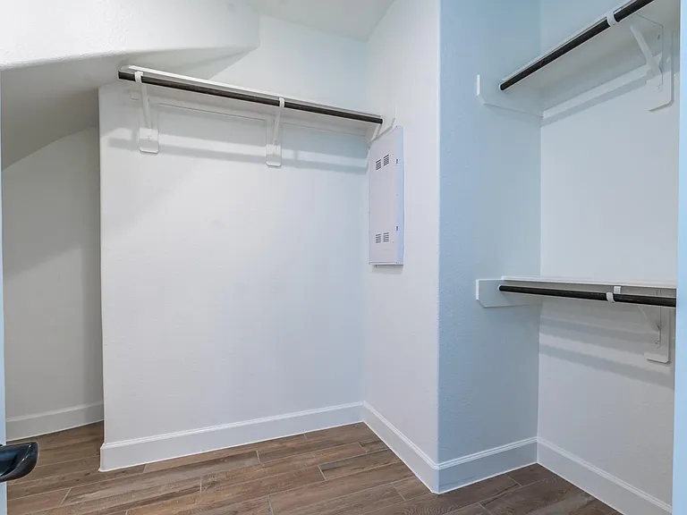 4118 Ana Ridge Ln — Photo 33