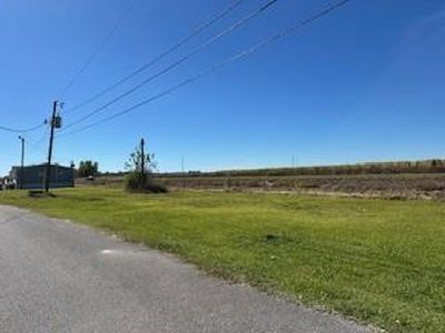 418 E 6th St, Edgard, LA, 70049