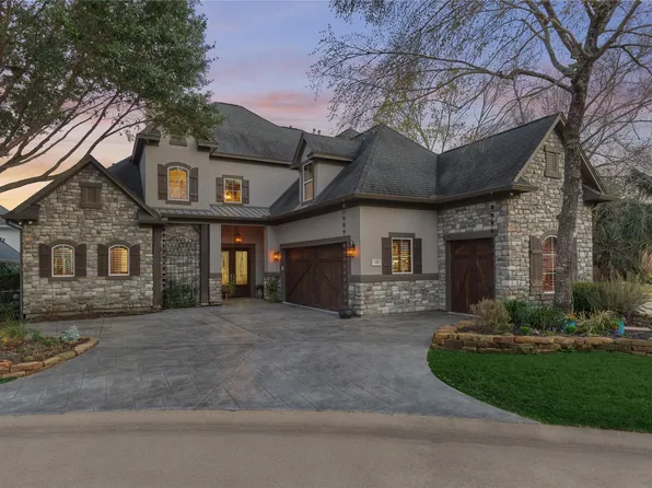 40 Logansport Ct, Montgomery, TX 77356