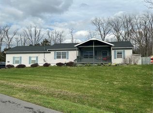 5875 E Lake Rd, Romulus, NY 14541