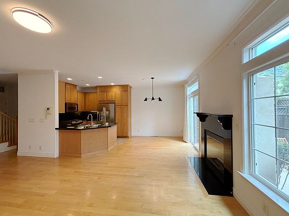 4th image of 3810 Peebles Pl