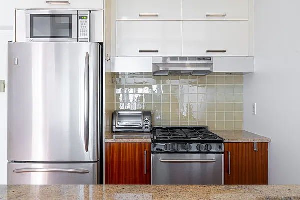 Rented by Acre NY Realty Inc | media 16