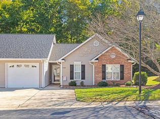 5620 Creek Bed Ln, High Point, NC 27265