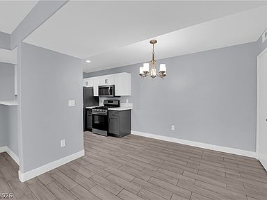 950 Seven Hills Dr APT 313, Henderson, NV 89052, photo 4