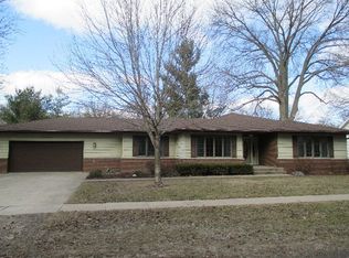 714 Parkway Dr, Burlington, IA 52601
