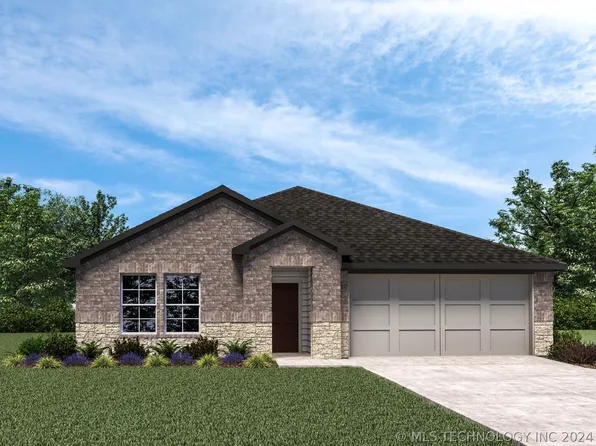 1134 N Arapahoe Ave, Chouteau, OK 74337