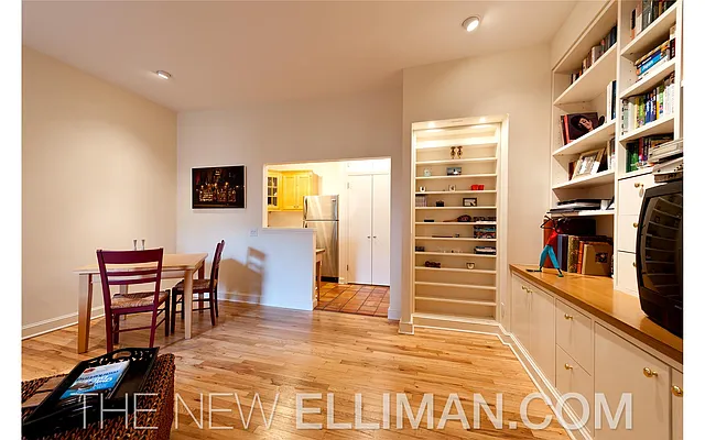 Sold by Douglas Elliman | media 17