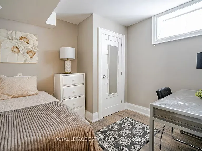 30 Rhydwen Ave #LOWER — Photo 21