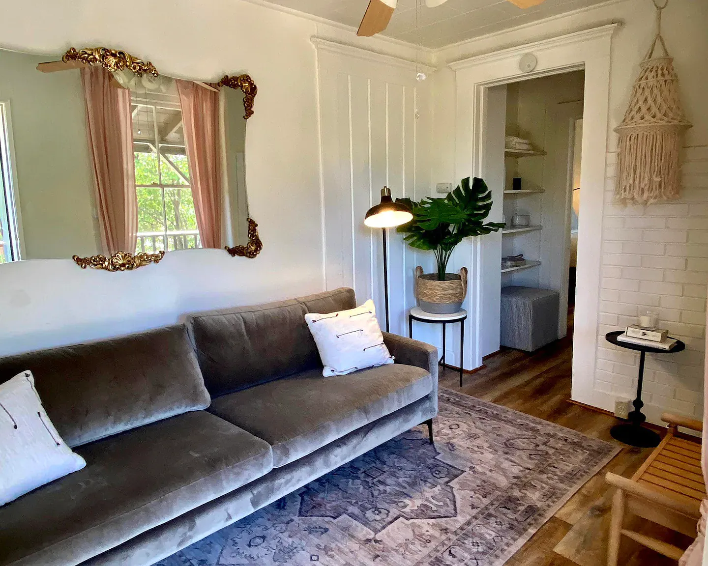 1 bed, $2,300 — Photo 2