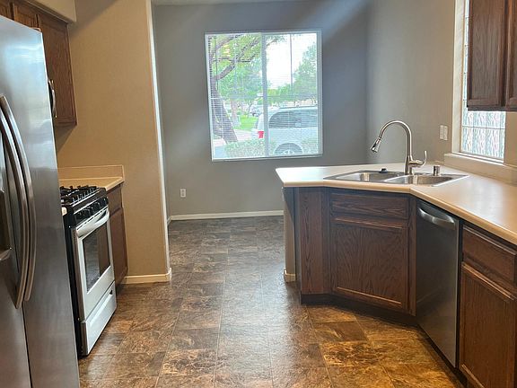 5th image of 5752 Adanon St
