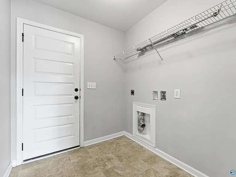 174 Walkers Hill Rd — Photo 10