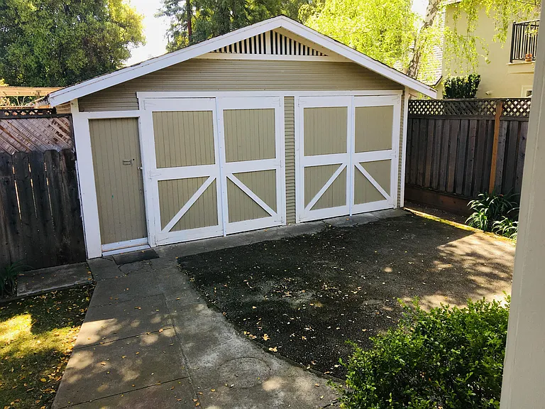 1122 Channing Ave — Photo 30