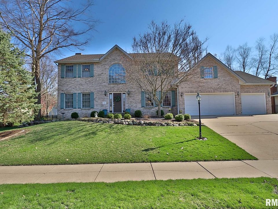 1st image of 722 W Scottwood Dr