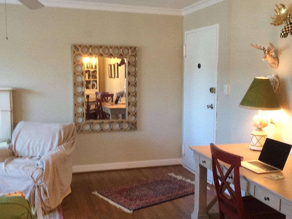 1st image of 2028 N Vermont St APT 302