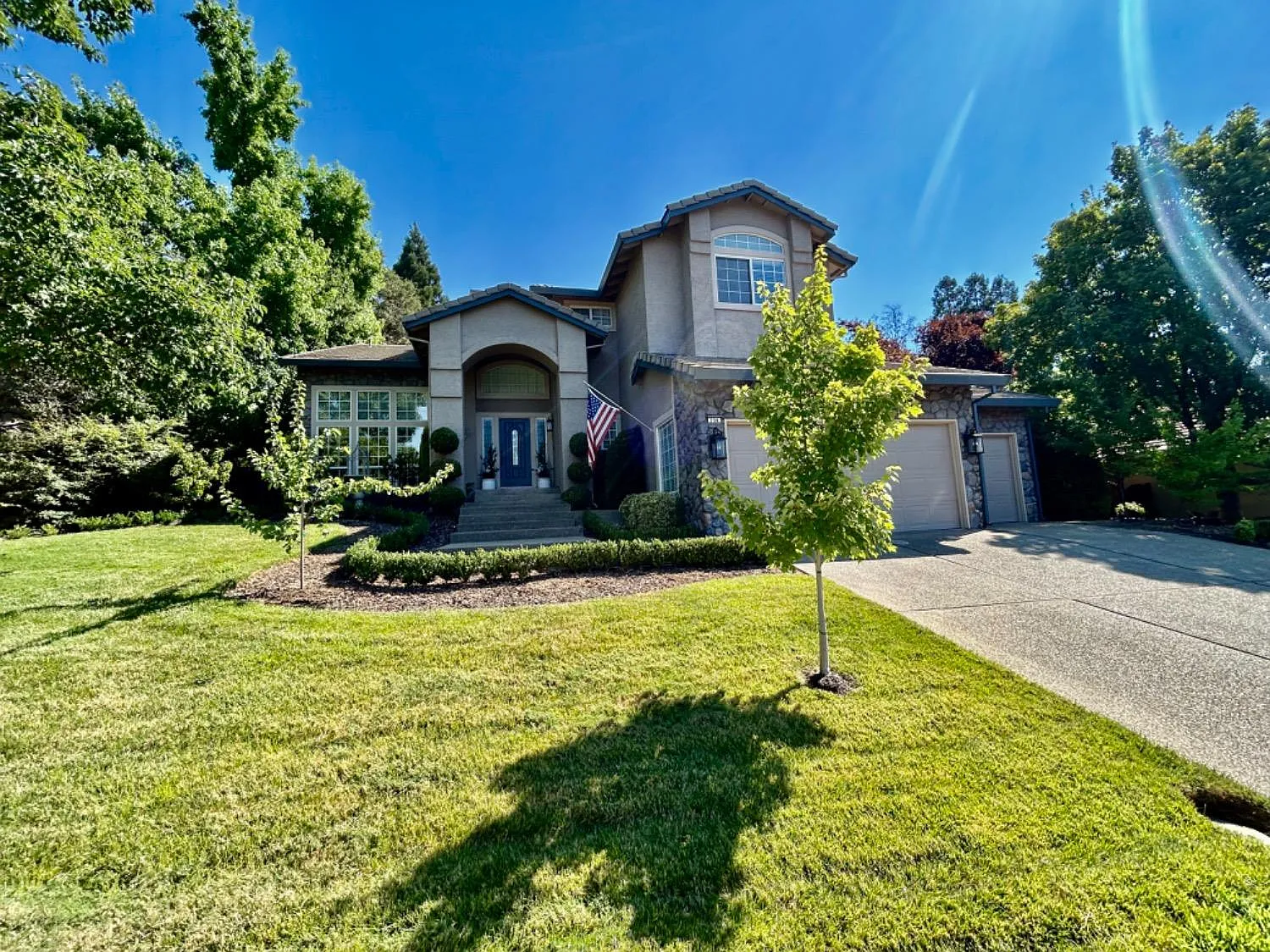 236 Briggs Ranch Dr photo 1