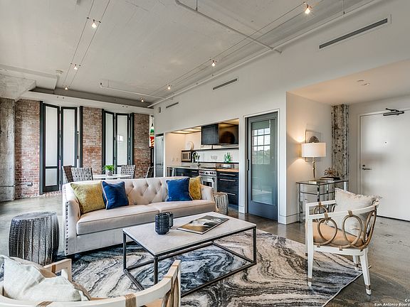 2nd image of 114 CAMP ST #202