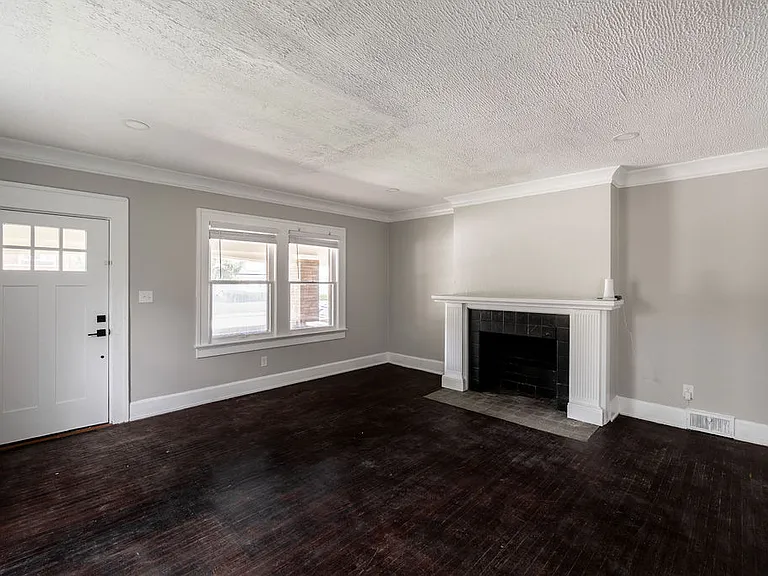 3556 N College Ave — Photo 6