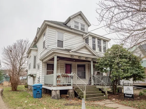 317-319 Burr Oak St, Kalamazoo, MI 49001