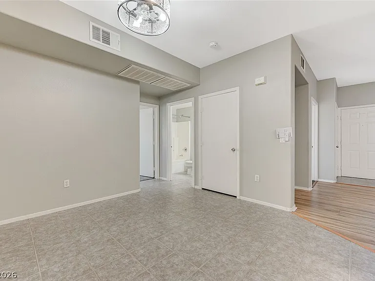1401 N Michael Way #123 — Photo 6