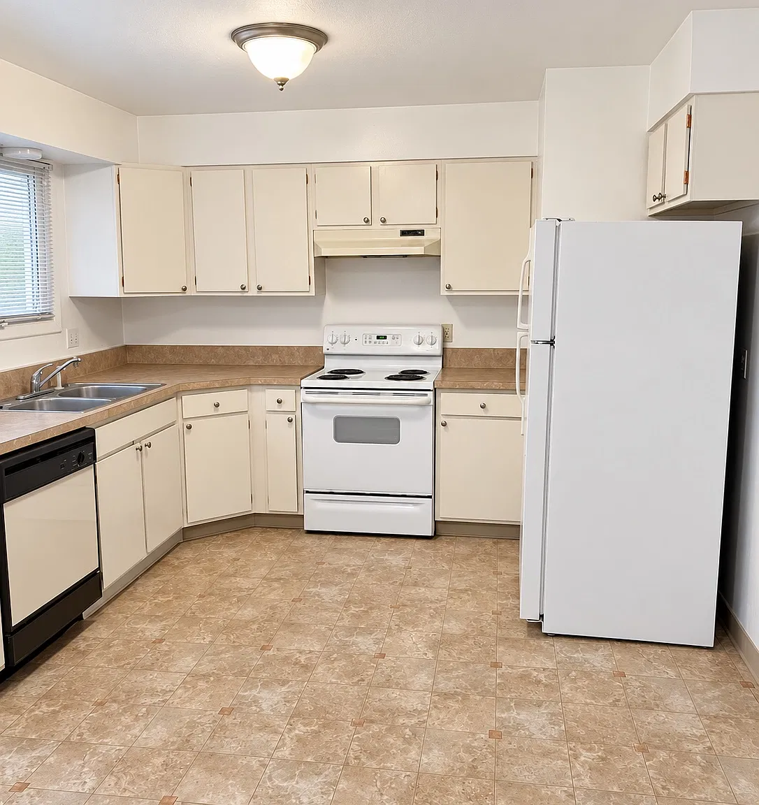 2 bed, 700 sqft, $1,375 — Photo 2