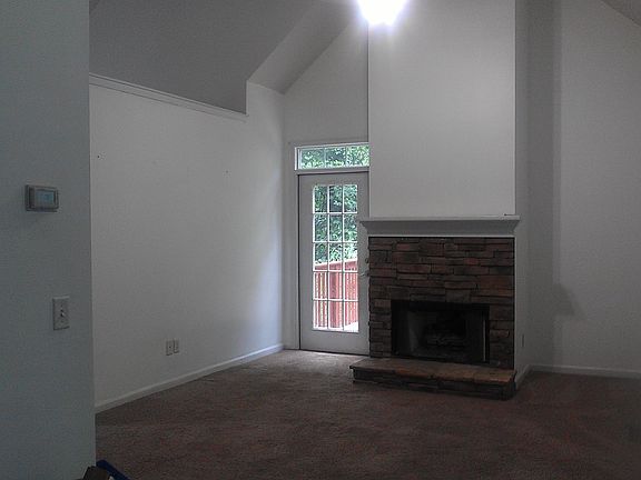 Living room with Fireplace