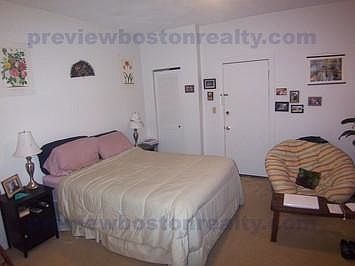 2nd image of 1423 Commonwealth Ave #Kdd304
