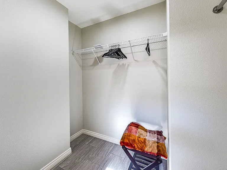 39676 Somerset Ave — Photo 8