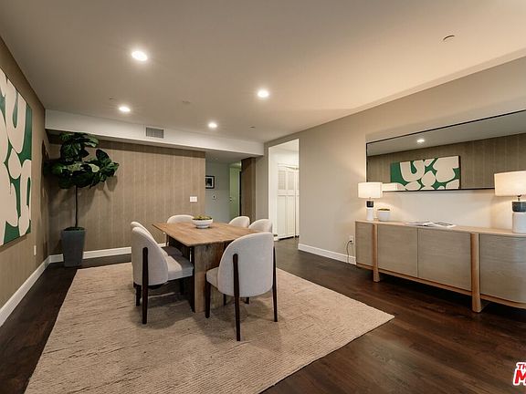 4th image of 447 N Doheny Dr APT 101