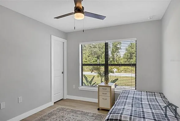 3 bed, 1234 sqft, $2,050 — Photo 3