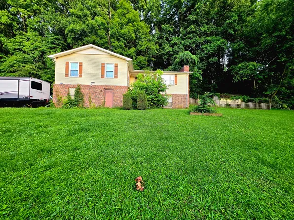 822 Henson Rd, Bristol, TN 37620