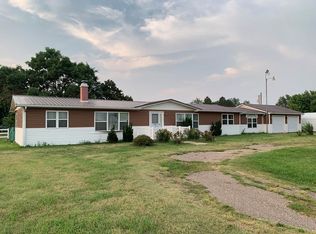 607 W Lakeview Dr, Great Bend, KS 67530