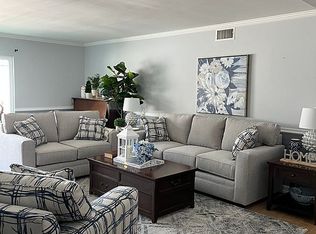 1711 Darrah Ave, Simi Valley, CA 93063