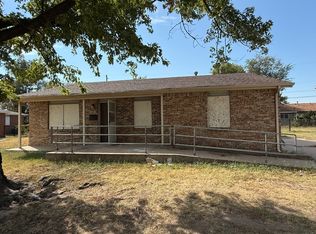 1607 E Del Mar St, Wichita, KS 67216