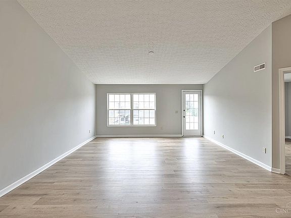 5th image of 850 Southmeadow Cir Unit 300