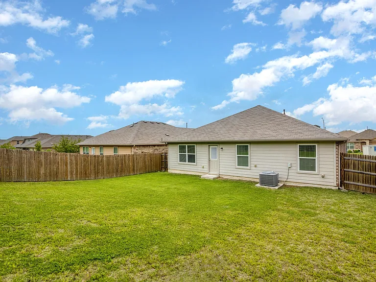 11301 Dawes Pl — Photo 25