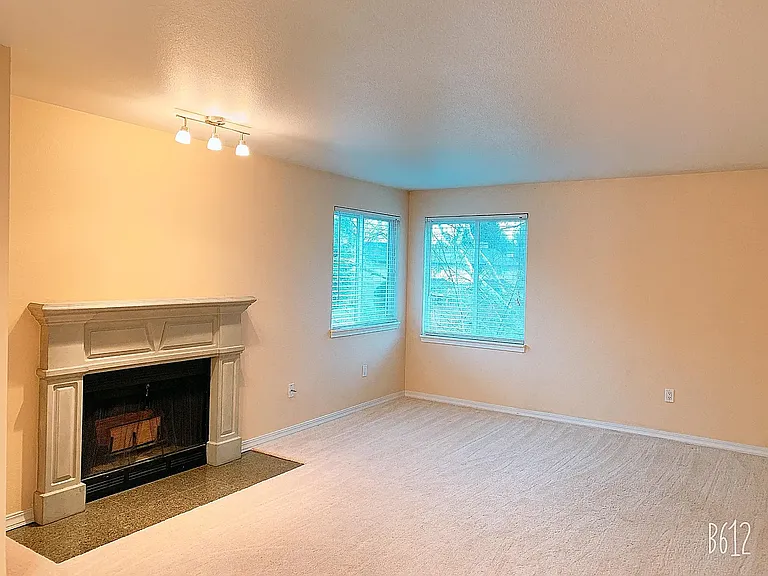 20322 Bothell Everett Hwy #E301 — Photo 4