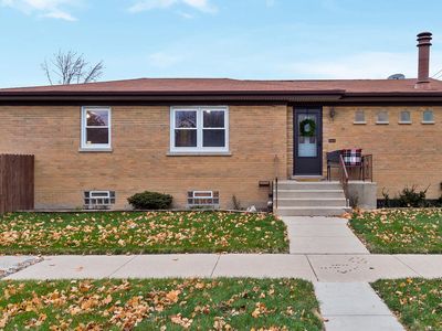 1858 Gardner Rd, Westchester, IL, 60154