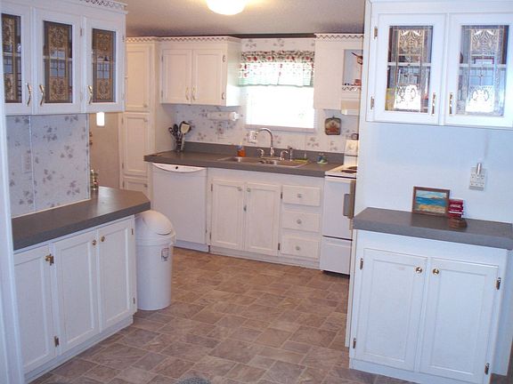 New Kitchen Floor, Stove, Dishwasher