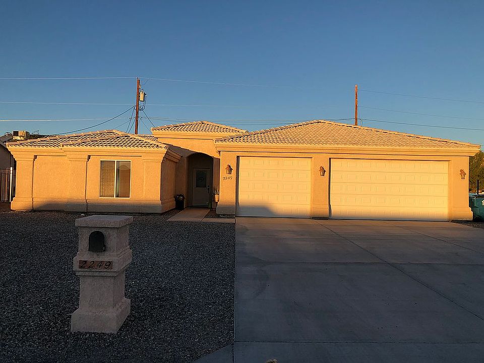 1st image of 2249 Barranca Dr