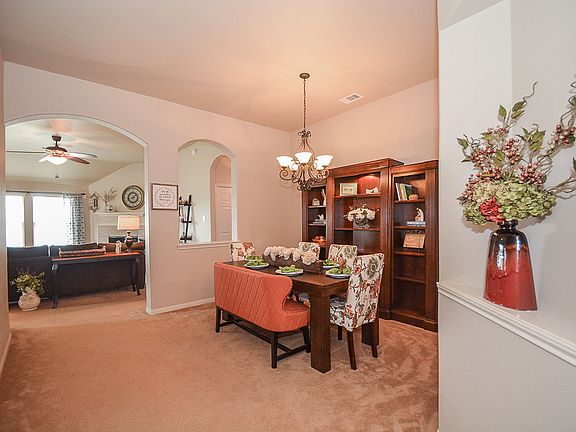 3rd image of 19214 Quarry Lakes Ln
