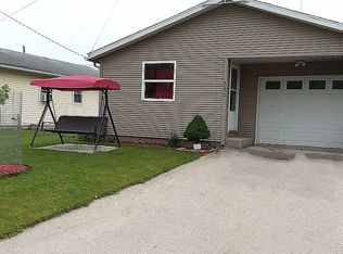 1275 Myrna St, Defiance, OH 43512