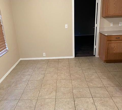 3rd image of 4612 Merlot Dr