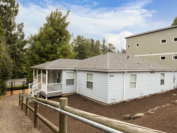 12566 SE 27th Ave, Milwaukie, OR 97222
