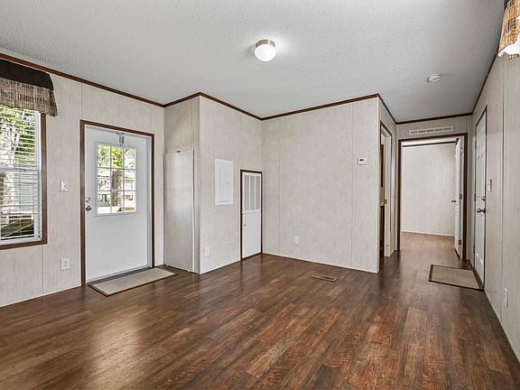 3rd image of 7579 Lacy Dr.